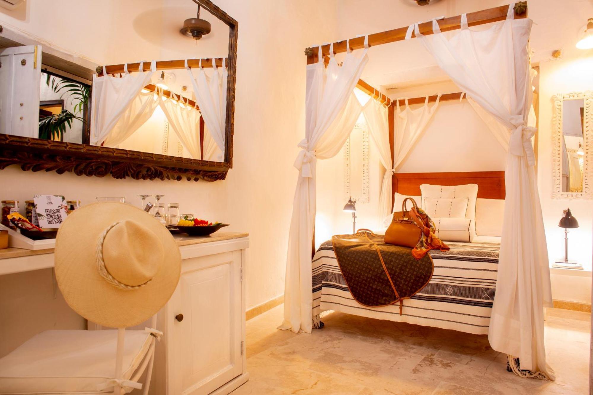 Leones De Alba Hotel Boutique Картахена Экстерьер фото